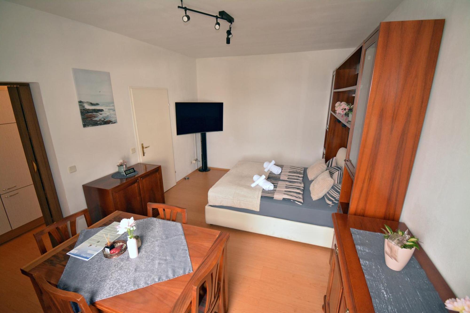Apartment Auszeit Im Herzen Von Mit Privatgarage